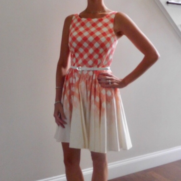 LC Lauren Conrad Dresses & Skirts - LC Lauren Conrad Peachy Pink Dress